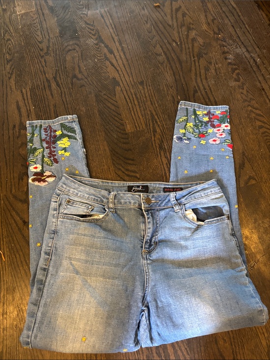 Earl Jeans Denim - Earl Jeans Light Blue Jeans with Floral Embroidery